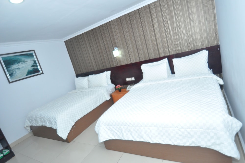 grand malaka ethical hotel