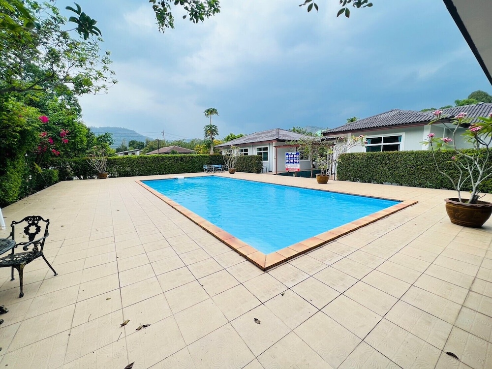 baan suan khun yaiy nakhon nayok