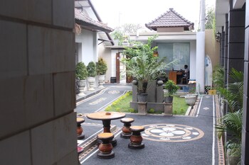 new asta graha homestay