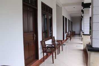 New Asta Graha Homestay,Jimbaran>>Bali,3 star