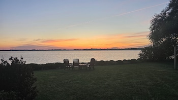 hotel oasis lac stlouis