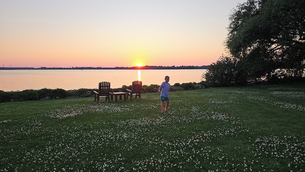 hotel oasis lac stlouis