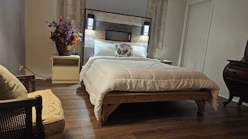 hotel oasis lac stlouis