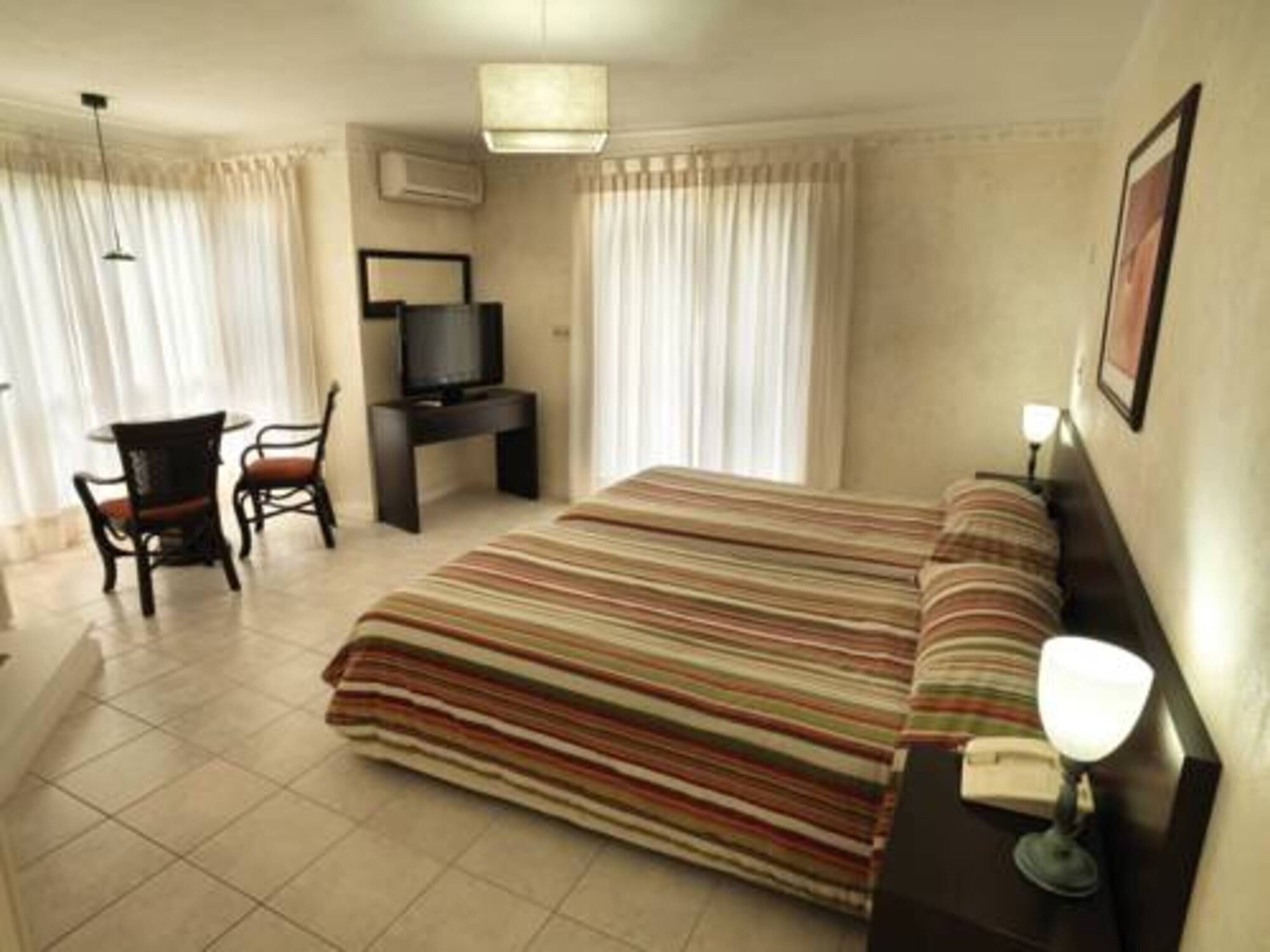 solanas punta del este and crystal beach