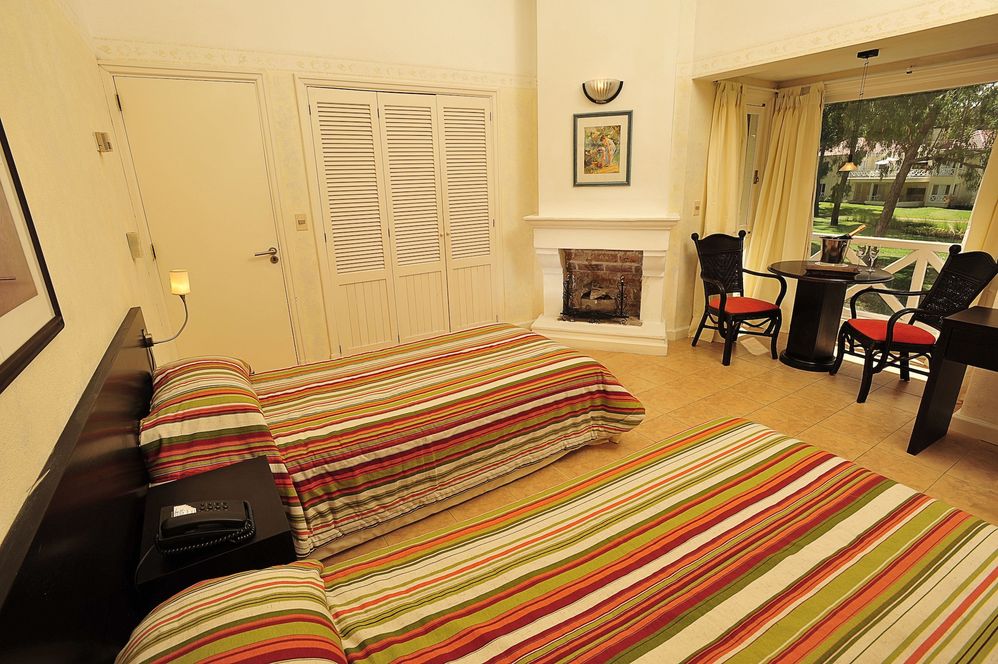 solanas punta del este and crystal beach