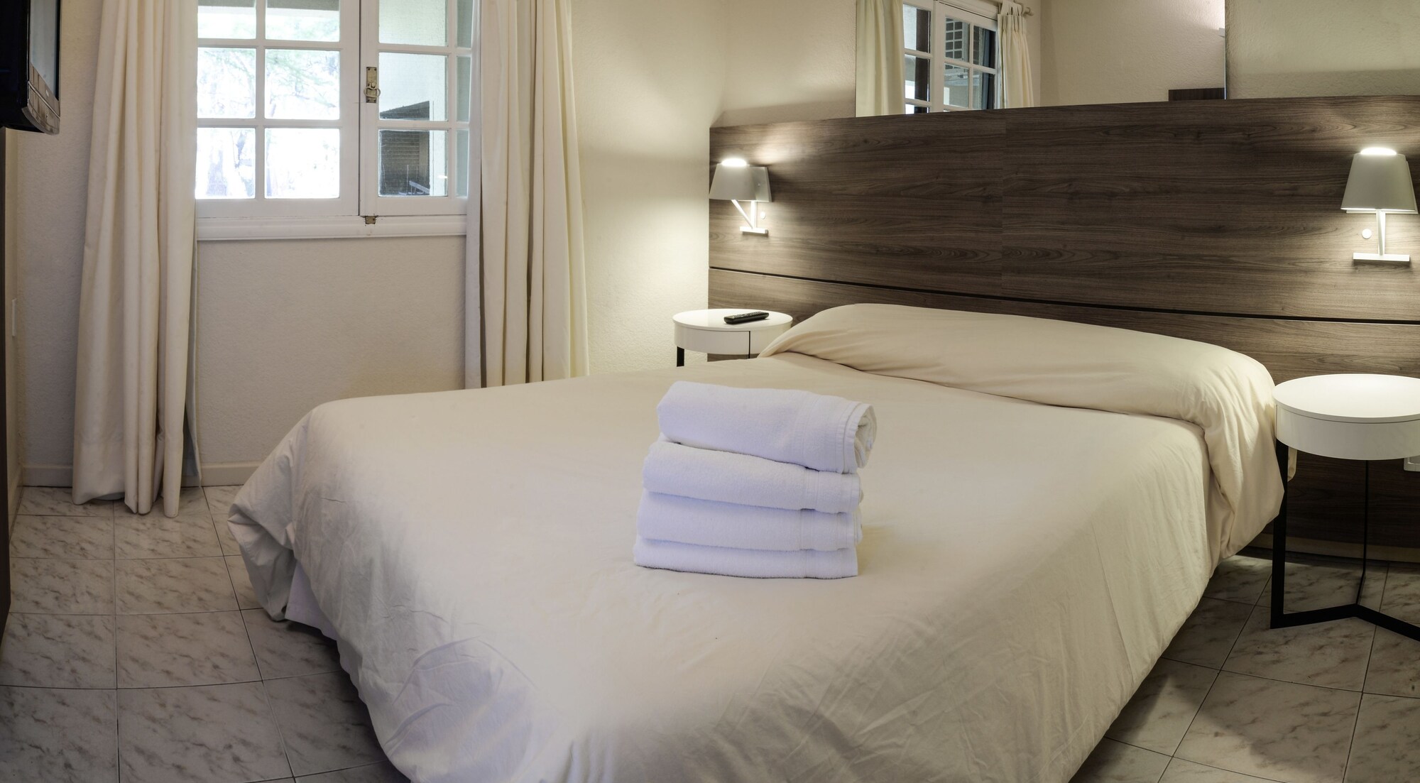 solanas punta del este and crystal beach