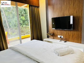 The Coastal Lily Resort,Maharashtra,3 star