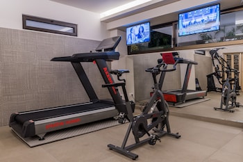 alexakis hotel and spa