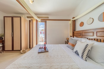hotel anemomilos