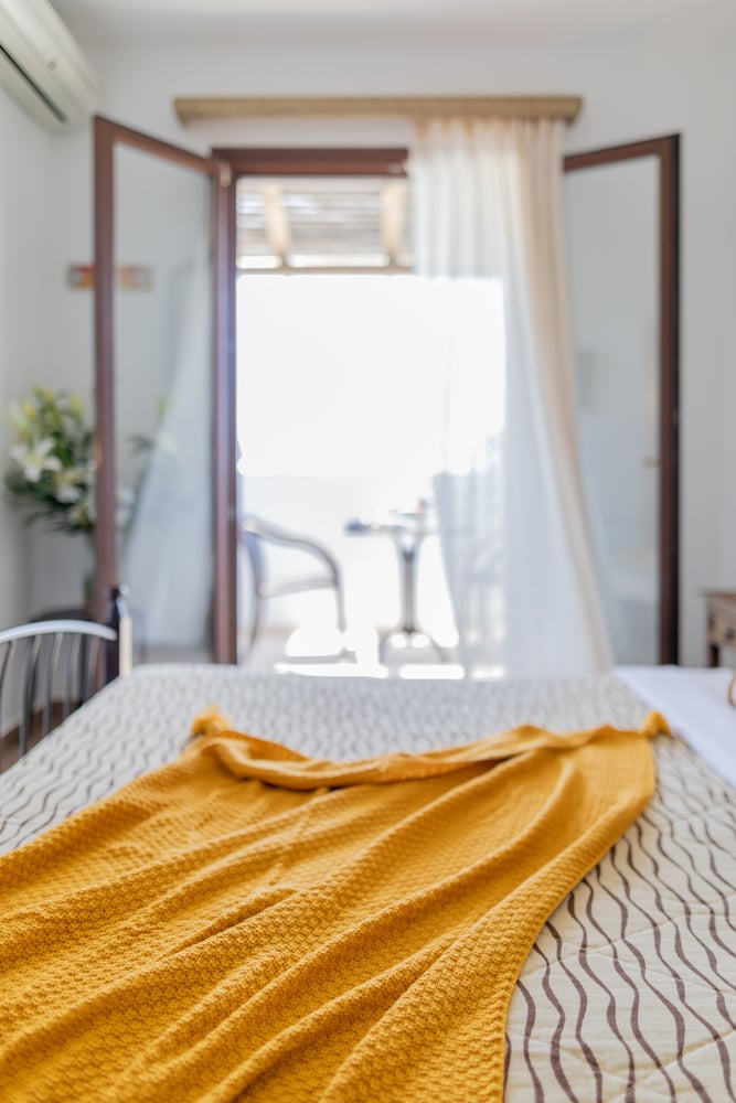 hotel anemomilos
