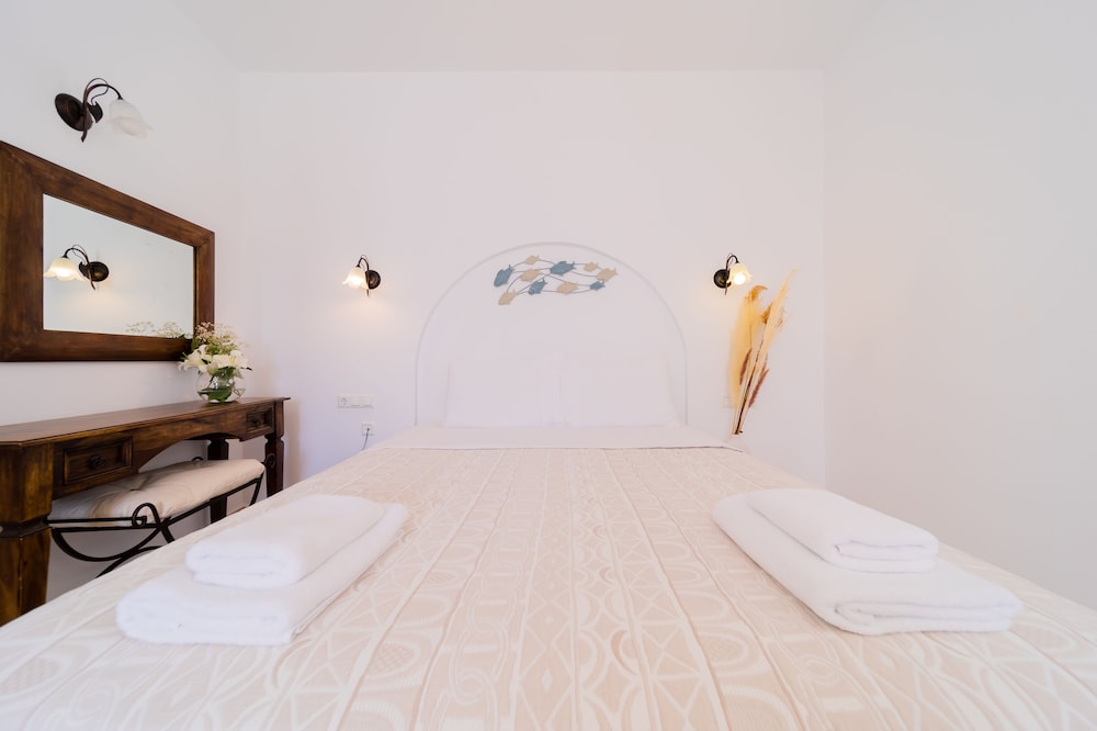hotel anemomilos