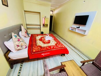 the raj place