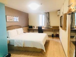 7 days inn guiyang huaguoyuan shopping center