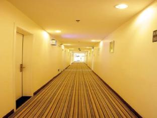 7 days inn guiyang huaguoyuan shopping center