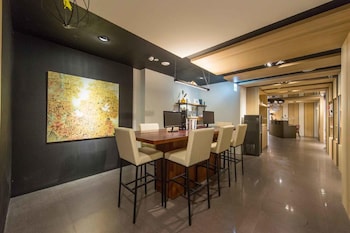 royal rose hotel ximen