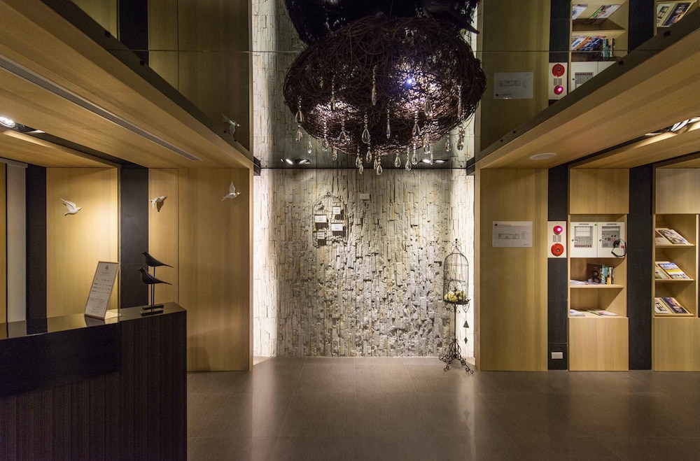 royal rose hotel ximen