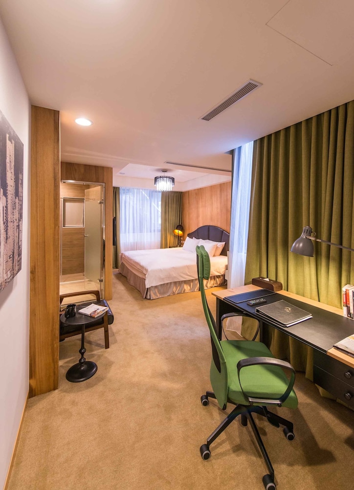 royal rose hotel ximen