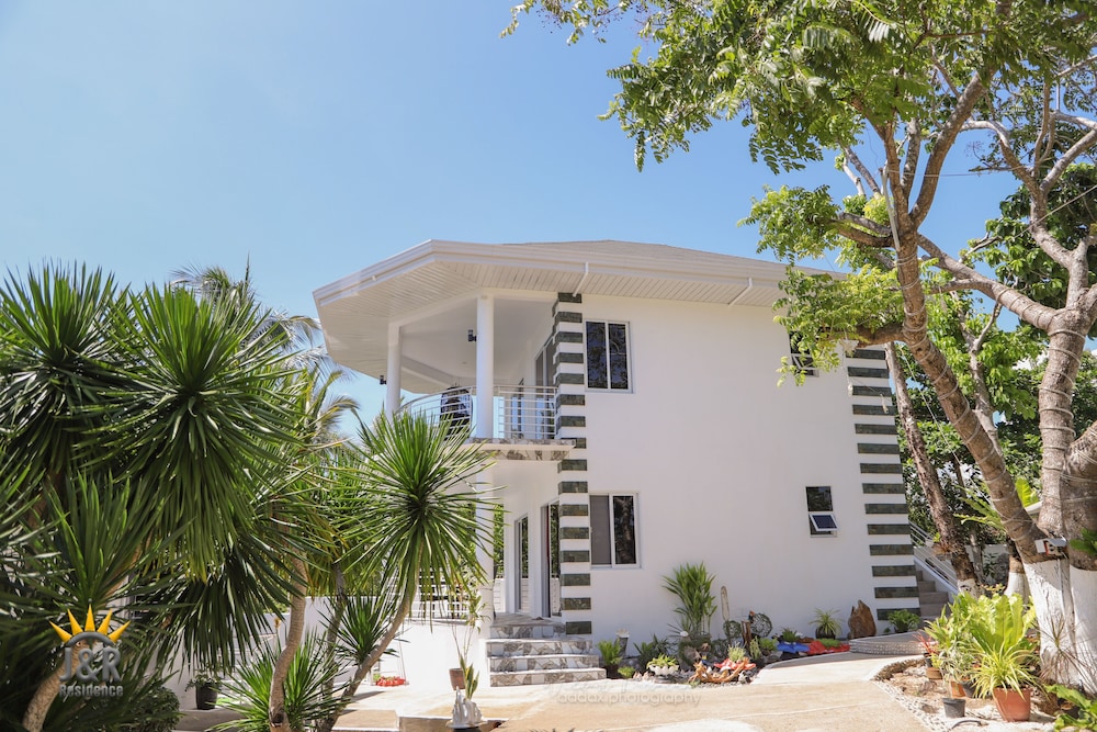 jandr residence