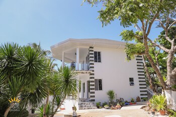 jandr residence