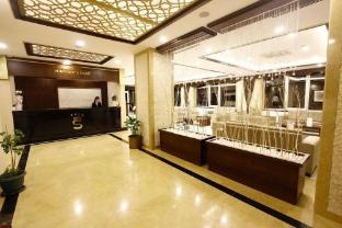 soylu hotel