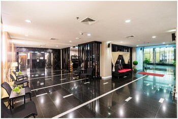 sea me spring tree hotel adults only