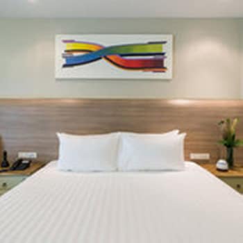 Sea Me Spring Tree Hotel - Adults Only,Pattaya>>Chonburi,4 star