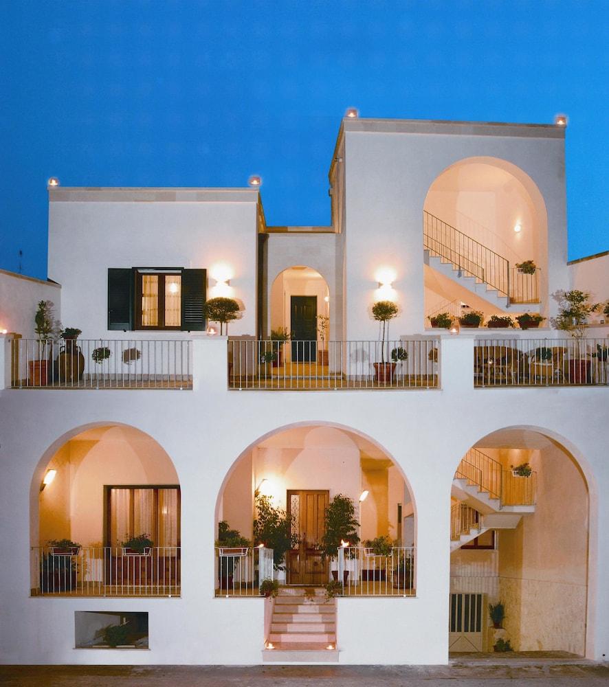 Antico Camino,Power House,3 star