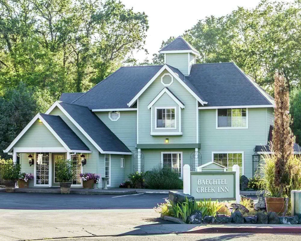 The Inn At Baechtel Creek,Mendocino>>California,3 star