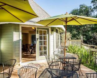 the inn at baechtel creek