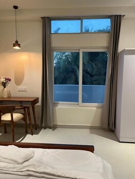 Noi Homes,,4 star