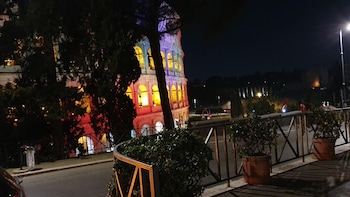 Colosseo Panoramic Rooms,Monti>>Lazio,4 star