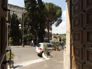 Colosseo Panoramic Rooms,Monti>>Lazio,4 star
