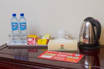 lotus hotel masjid india