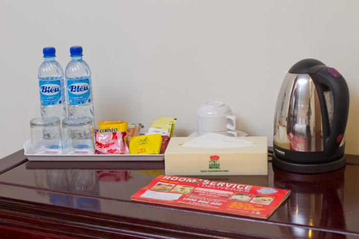 lotus hotel masjid india