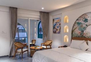 larissa resort