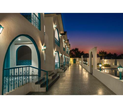 larissa resort