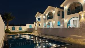 Larissa Resort,,2 star