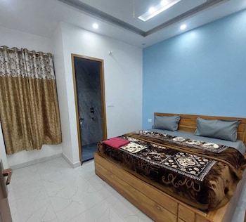Himalayan View Stay Shehar Wala Ghar,Kaliu Mandir Enclave,2 star
