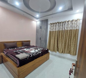 Himalayan View Stay Shehar Wala Ghar,Kaliu Mandir Enclave,2 star