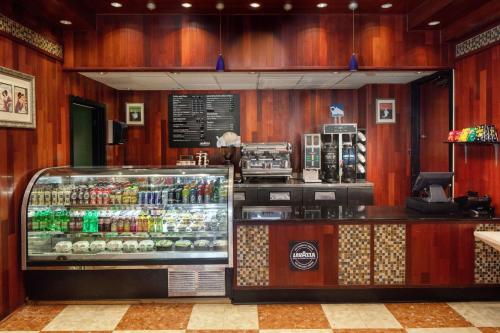 cherry hill hotel