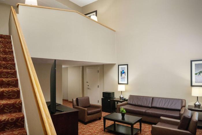 cherry hill hotel