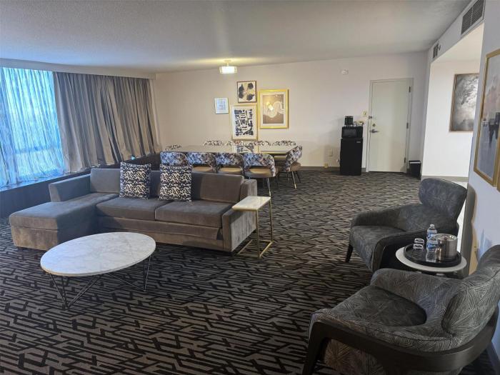 cherry hill hotel
