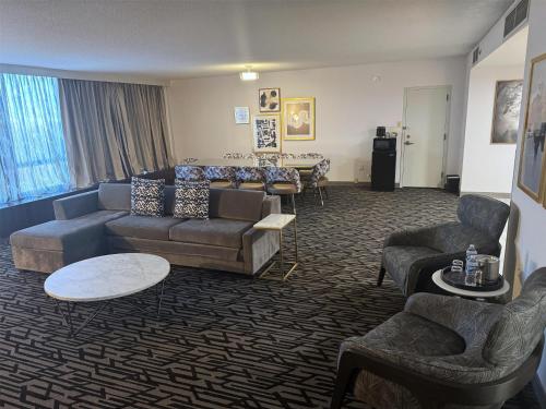 cherry hill hotel