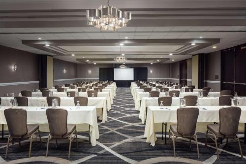 cherry hill hotel