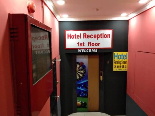 petaling street hotel chinatown