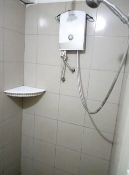 petaling street hotel chinatown