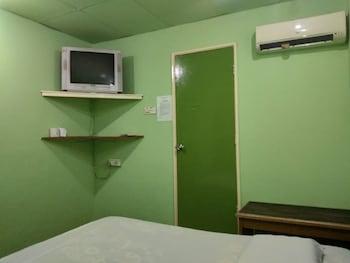 petaling street hotel chinatown