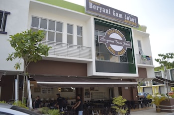 sri enstek hotel