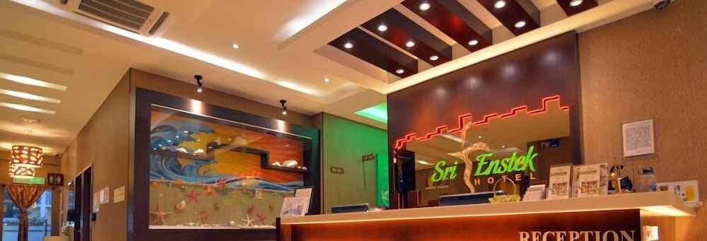 sri enstek hotel