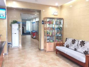 7 days inn xian xishaomen laodong road metro station